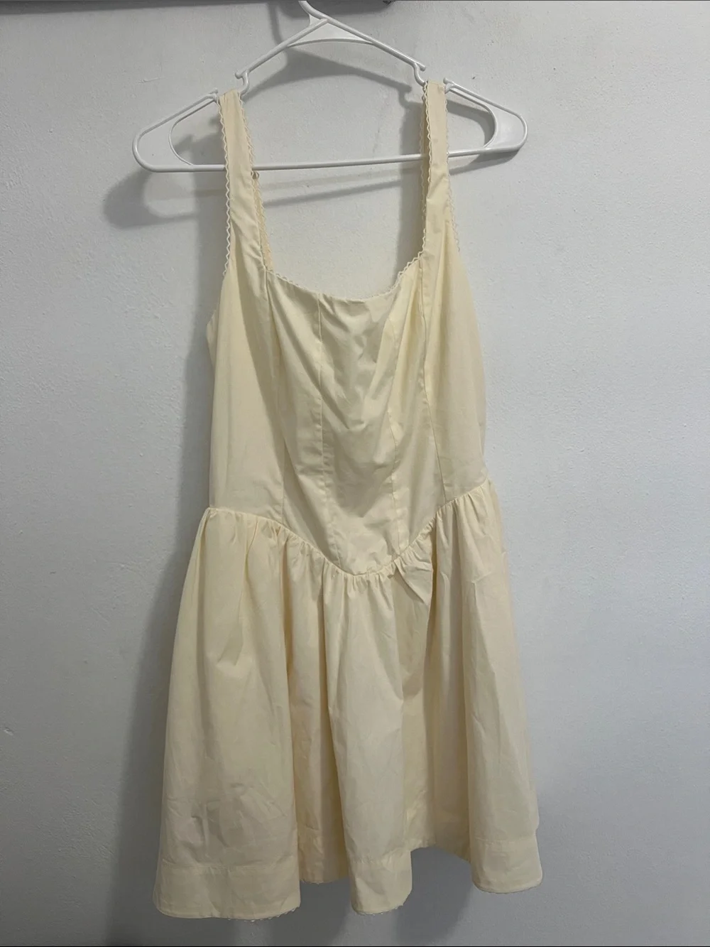 NIA Cream Cotton Cocktail dress with Scoop Neck - Picture 2 of 5